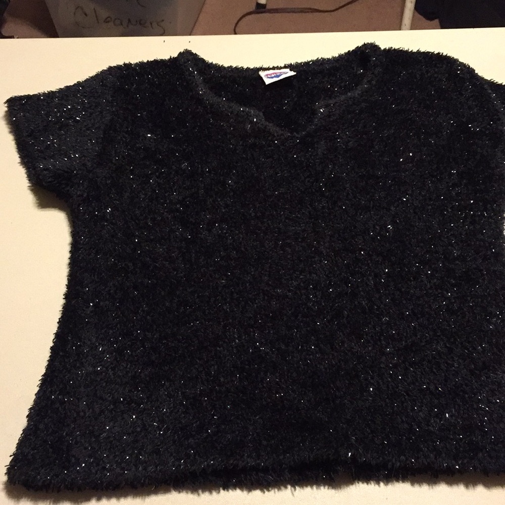 Black shirt